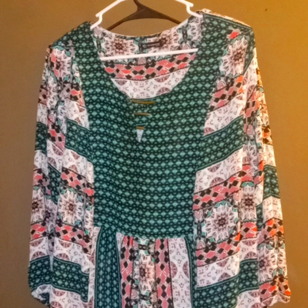 Women's shirt
